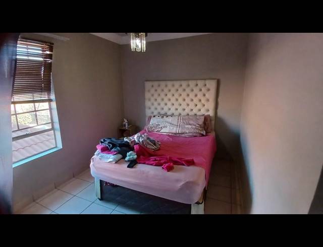 3 BEDROOM TOWNHOUSE FOR SALE IN ANNLIN